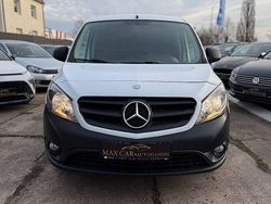 Weiß Gebraucht 2017 Mercedes Citan 111 Van / Kleinbus | 9.850 € (Fairer Preis)