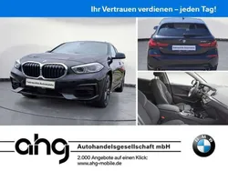 Black saphire metallic Gebraucht 2024 BMW 120 Sport Line Kleinwagen | 28.790 € (Guter Preis)