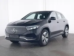 Schwarz kosmosschwarz metallic Gebraucht 2024 Mercedes EQA250+ Progressive SUV | 33.880 € (Superpreis)