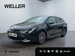 Schwarz Gebraucht 2022 Toyota Corolla Team Kombi | 22.480 € (Fairer Preis)