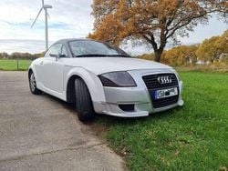 Blau Gebraucht 1998 Audi TT Comfort Coupé | 5.270 € (Guter Preis)