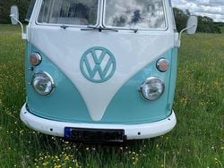 Grün Gebraucht 1964 VW T1 Van | 65.200 €