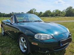 Grün Gebraucht 2001 Mazda MX5 Cabrio | 6.000 € (Teuer)