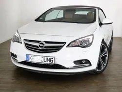 Weiß Gebraucht 2017 Opel Cascada Innovation Cabrio | 12.990 € (Guter Preis)