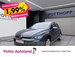 Grau Gebraucht 2024 VW Golf VIII Life Limousine | 21.977 € (Guter Preis)