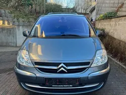 Citroën C8
