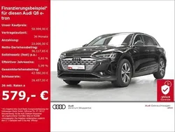 Mythosschwarz metallic Gebraucht 2024 Audi Q8 e-tron Ambiente SUV | 56.888 € (Guter Preis)