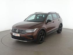 Braun Gebraucht 2023 VW Tiguan Life SUV | 28.410 € (Guter Preis)