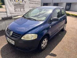 Blau Gebraucht 2005 VW Fox Basis Kleinwagen | 500 € (Guter Preis)