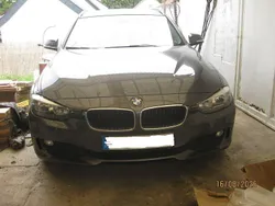 Schwarz Gebraucht 2014 BMW 318 Kombi | 8.900 € (Fairer Preis)
