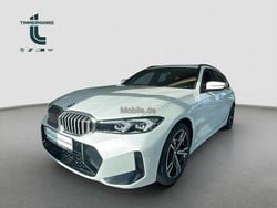 Weiß Gebraucht 2025 BMW 320 Performance Kombi | 43.880 € (Etwas zu teuer)