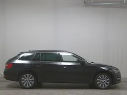 Schwarz Gebraucht 2022 Skoda Superb Ambition Kombi | 17.480 € (Guter Preis)