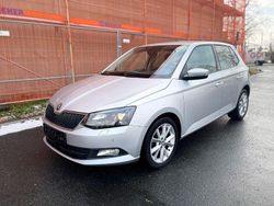 Silber Gebraucht 2016 Skoda Fabia Joy Kleinwagen | 4.999 € (Fairer Preis)