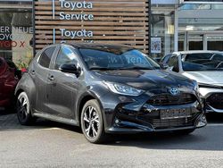 Schwarz Neu 2025 Toyota Yaris Hybrid Limousine | 28.590 € (Etwas zu teuer)