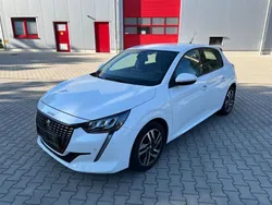 Weiß Gebraucht 2020 Peugeot 208 Allure Kleinwagen | 10.000 €