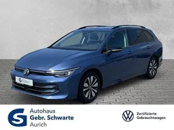 Blau Gebraucht 2024 VW Golf VIII Goal Kombi | 25.490 €