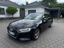 Schwarz Gebraucht 2020 Audi A4 Kombi | 14.950 € (Fairer Preis)