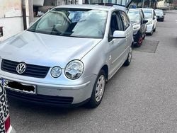 Silber Gebraucht 2004 VW Polo Limousine | 799 € (Fairer Preis)