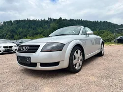 Silbersee/lichtsilber Gebraucht 2000 Audi TT Roadster Cabrio | 6.950 € (Fairer Preis)