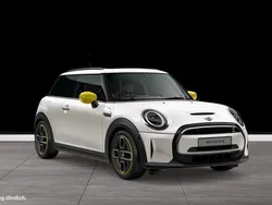 Weiß Gebraucht 2023 Mini Cooper SE Kleinwagen | 23.906 € (Fairer Preis)