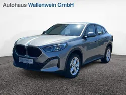 Grau Gebraucht 2024 BMW X2 SUV | 39.500 € (Fairer Preis)