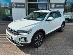 Weiß Gebraucht 2024 VW T-Roc Move SUV | 28.490 € (Guter Preis)