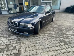 Blau Gebraucht 1998 BMW 328 Cabriolet M Sport Cabrio | 9.500 € (Guter Preis)