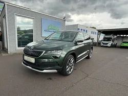Grün Gebraucht 2020 Skoda Karoq Scout 4x4 SUV | 23.980 € (Guter Preis)