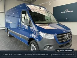 Blau Gebraucht 2023 Mercedes Sprinter Van | 27.251 € (Superpreis)