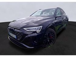 Mythosschwarz (metallic) Gebraucht 2024 Audi Q8 Sportback e-tron Ambiente SUV | 61.900 € (Superpreis)