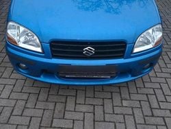Blau Gebraucht 2002 Suzuki Ignis Kleinwagen | 1.800 € (Fairer Preis)