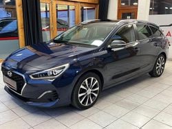 Blau Gebraucht 2019 Hyundai i30 YES! Kombi | 11.500 € (Superpreis)