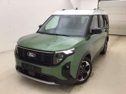Grün Gebraucht 2024 Ford Tourneo Courier Active Van / Kleinbus | 26.990 € (Fairer Preis)