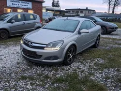 Grau Gebraucht 2007 Opel Astra Cabriolet Cabrio | 800 €