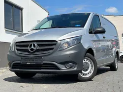 Silber Gebraucht 2018 Mercedes Vito Van / Kleinbus | 14.850 € (Guter Preis)