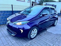 Heidelbeerlila Gebraucht 2018 Renault Zoe Bose Edition Kleinwagen | 9.499 € (Fairer Preis)