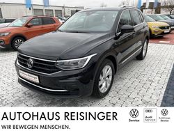 Deep black perleffekt Gebraucht 2024 VW Tiguan Move SUV | 28.880 € (Guter Preis)