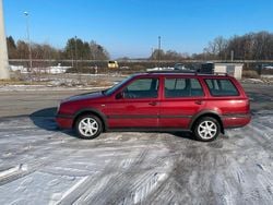 Rot Gebraucht 1997 VW Golf III Kombi | 2.700 € (Fairer Preis)