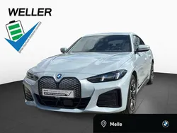 Brooklyn grau (grau) Gebraucht 2024 BMW i4 Comfort Edition Limousine | 52.450 € (Fairer Preis)