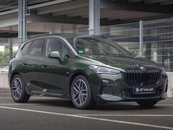 Sanremo green metallic Gebraucht 2024 BMW 218 M Sport Van / Kleinbus | 30.700 € (Fairer Preis)