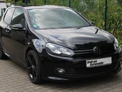 Schwarz Gebraucht 2011 VW Golf VI Highline Limousine | 9.250 € (Teuer)