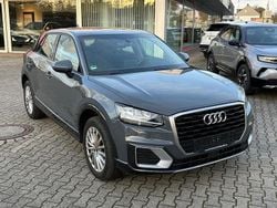 Grau Gebraucht 2018 Audi Q2 SUV | 13.990 € (Guter Preis)