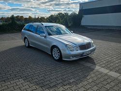 Silber Gebraucht 2003 Mercedes E200 Elegance Kombi | 3.500 € (Fairer Preis)