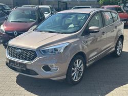 Grau Gebraucht 2019 Ford Kuga Vignale SUV | 17.900 € (Fairer Preis)