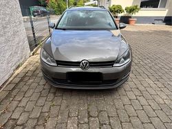 Grau Gebraucht 2014 VW Golf VII Comfortline Kombi | 10.100 € (Fairer Preis)