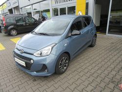 Blau Gebraucht 2018 Hyundai i10 Passion Kleinwagen | 9.480 € (Fairer Preis)