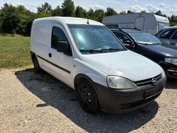 Weiß Gebraucht 2008 Opel Combo Van / Kleinbus | 1.250 € (Fairer Preis)