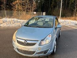 Blau Gebraucht 2009 Opel Corsa Kleinwagen | 1.400 € (Fairer Preis)