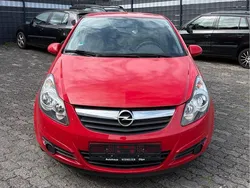 Rot Gebraucht 2010 Opel Corsa Edition Kleinwagen | 1.900 € (Fairer Preis)