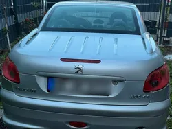 Grau Gebraucht 2004 Peugeot 206 CC Cabrio | 650 € (Guter Preis)
